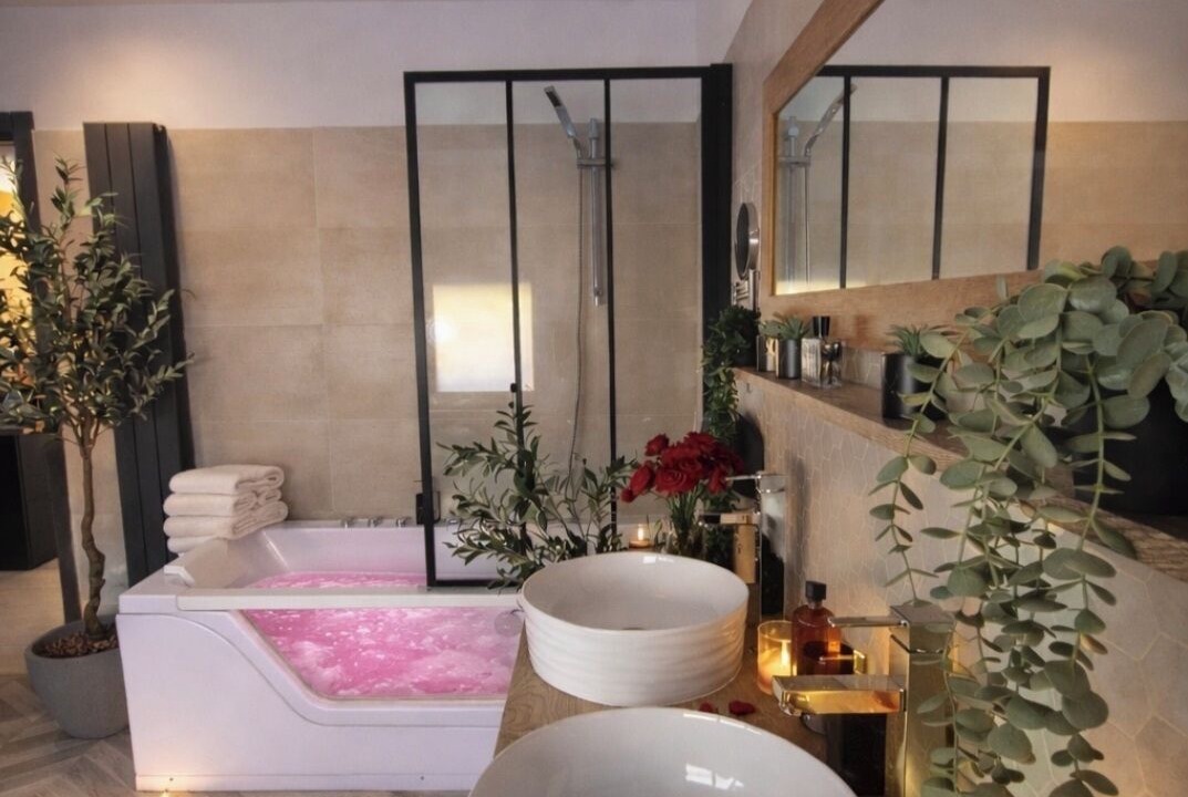 Photo of Bathroom in Bievres