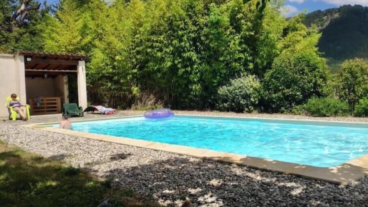 Photo of Outdoor in Vesseaux