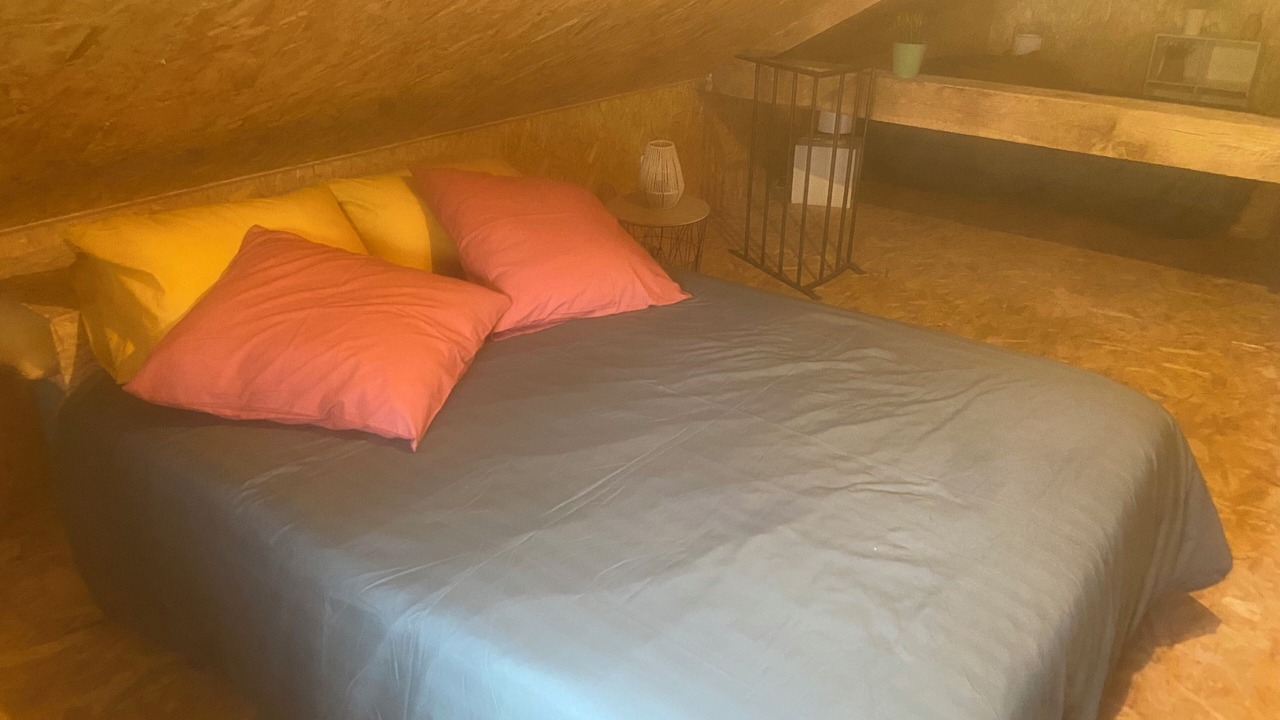Photo of Bedroom in Lacour-d'Arcenay