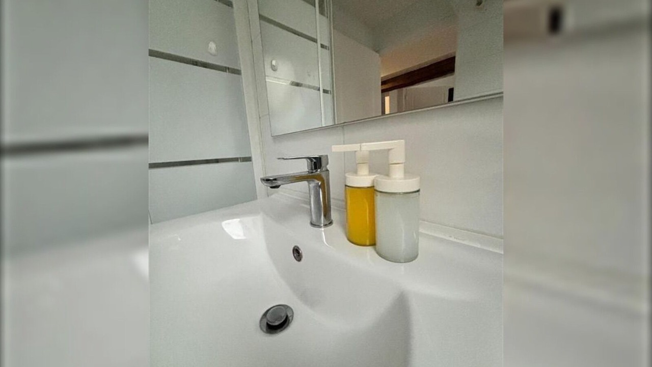 Photo of Bathroom in Faubourg-Raines