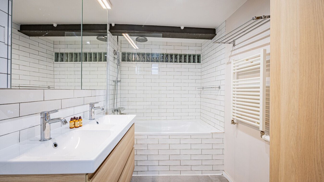 Photo of Bathroom in Quartier de la Porte-Saint-Denis