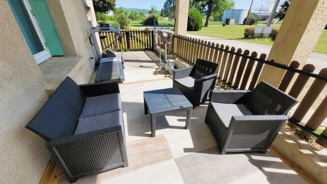 Photo of Patio Balcony in Loriol-sur-Drome