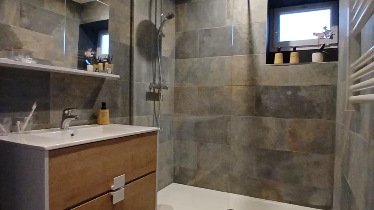 Photo of Bathroom in Biecourt