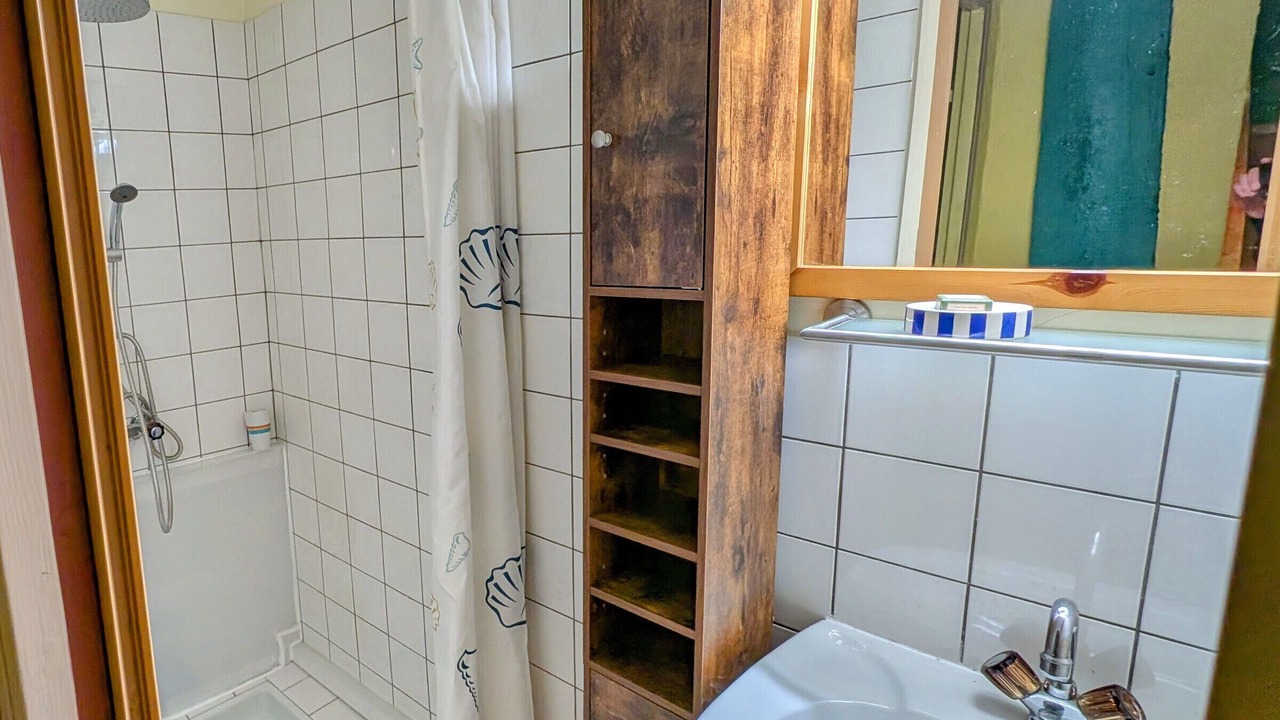 Photo of Bathroom in Corravillers