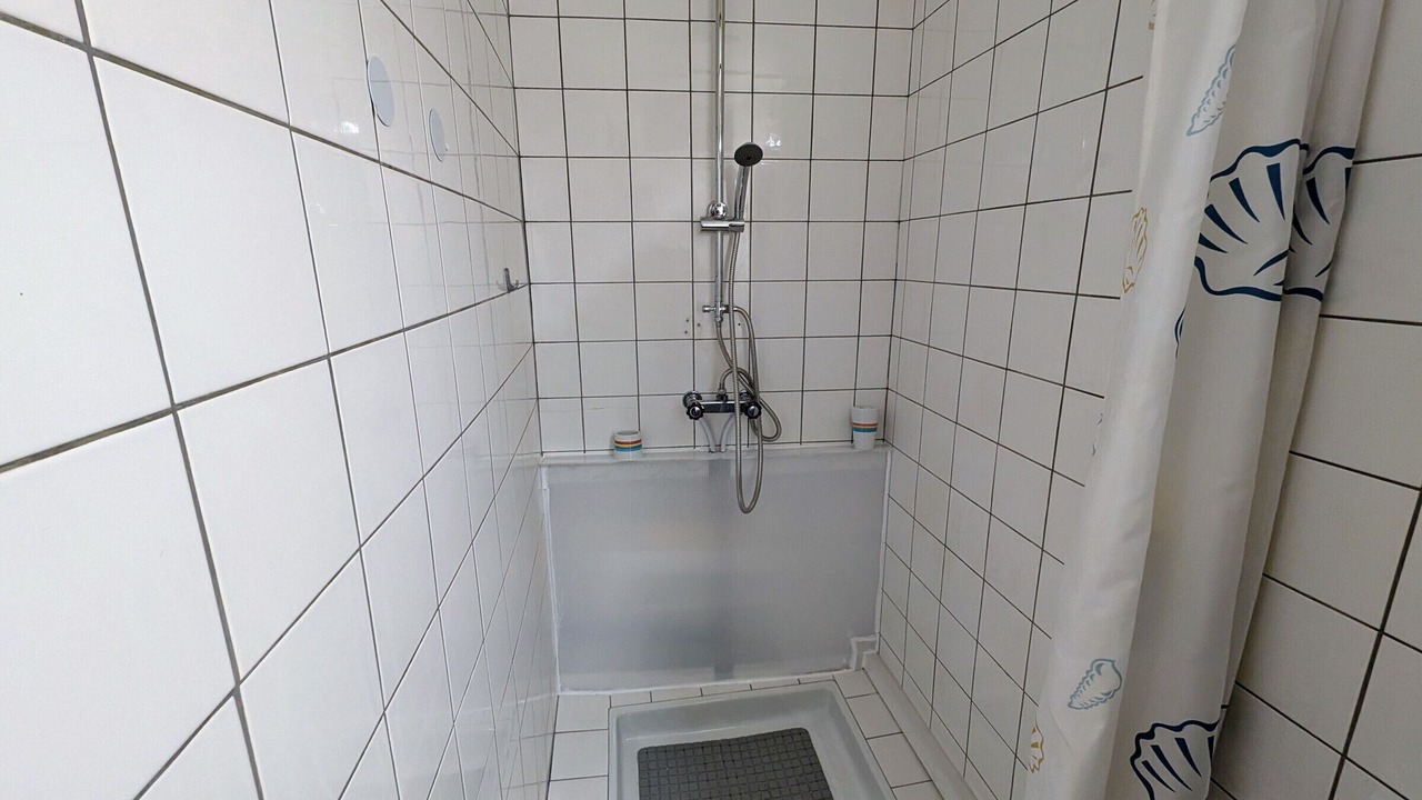 Photo of Bathroom in Corravillers