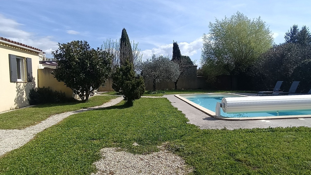 Photo of Outdoor in Caromb