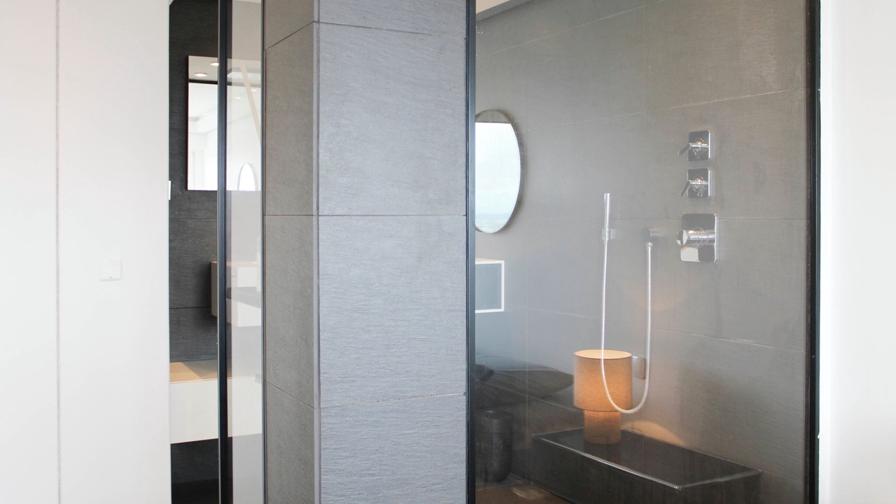 Photo of Bathroom in Gare