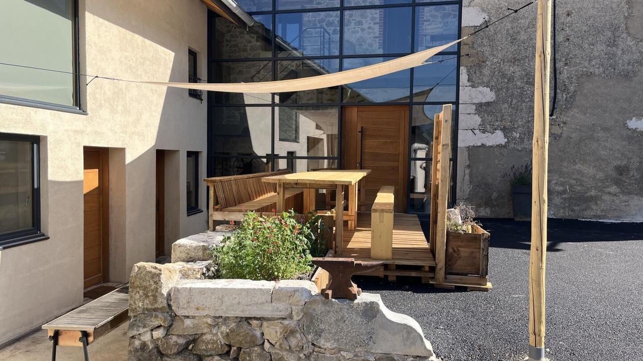 Photo of Outdoor in Chezery Forens