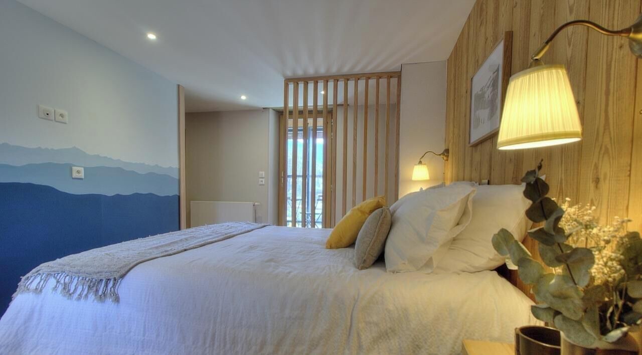 Photo of Bedroom in Chezery Forens