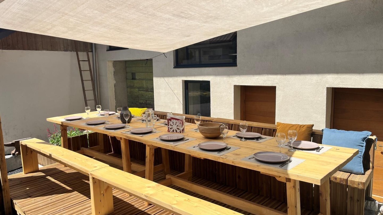 Photo of Outdoor in Chezery Forens