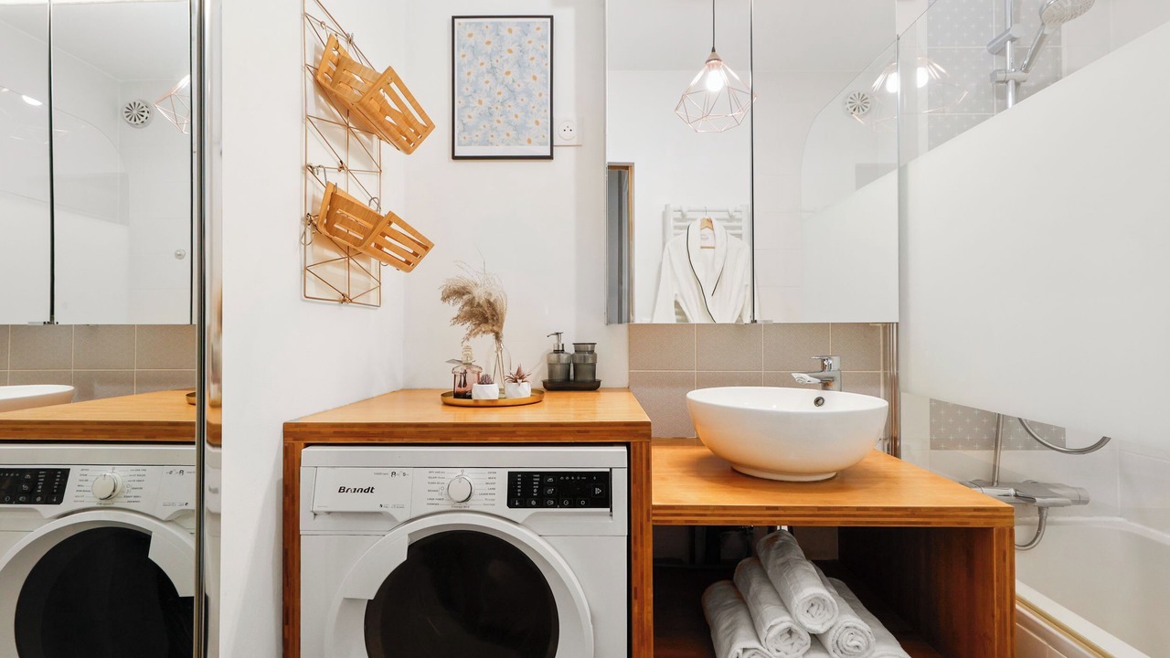 Photo of Bedroom in 15th Arrondissement