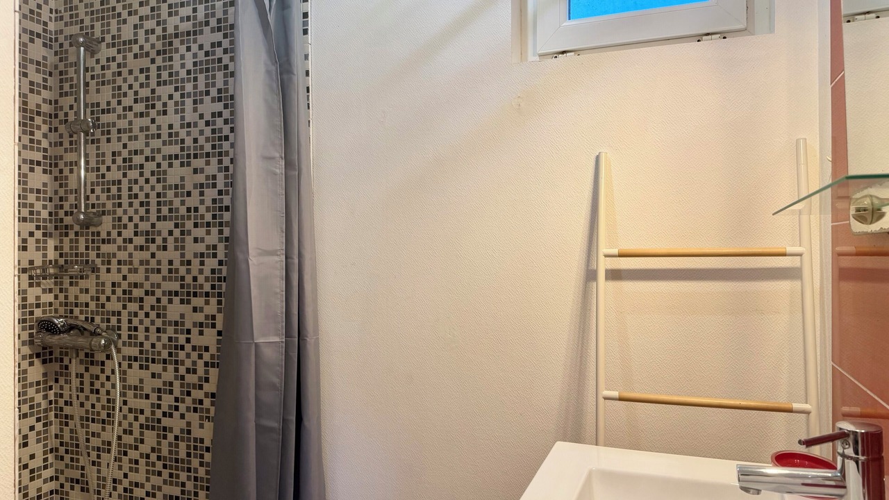 Photo of Bathroom in Tournon-sur-Rhone