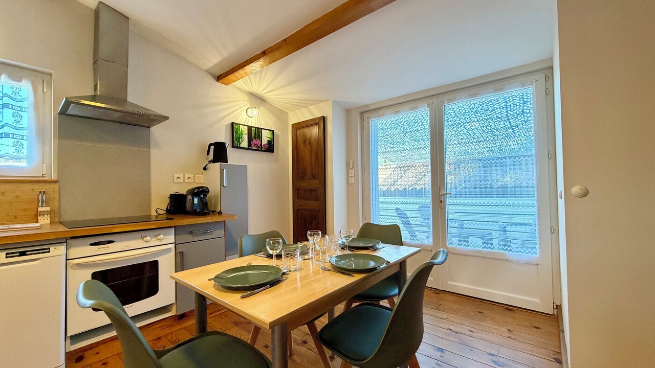 Photo of Kitchen in Tournon-sur-Rhone