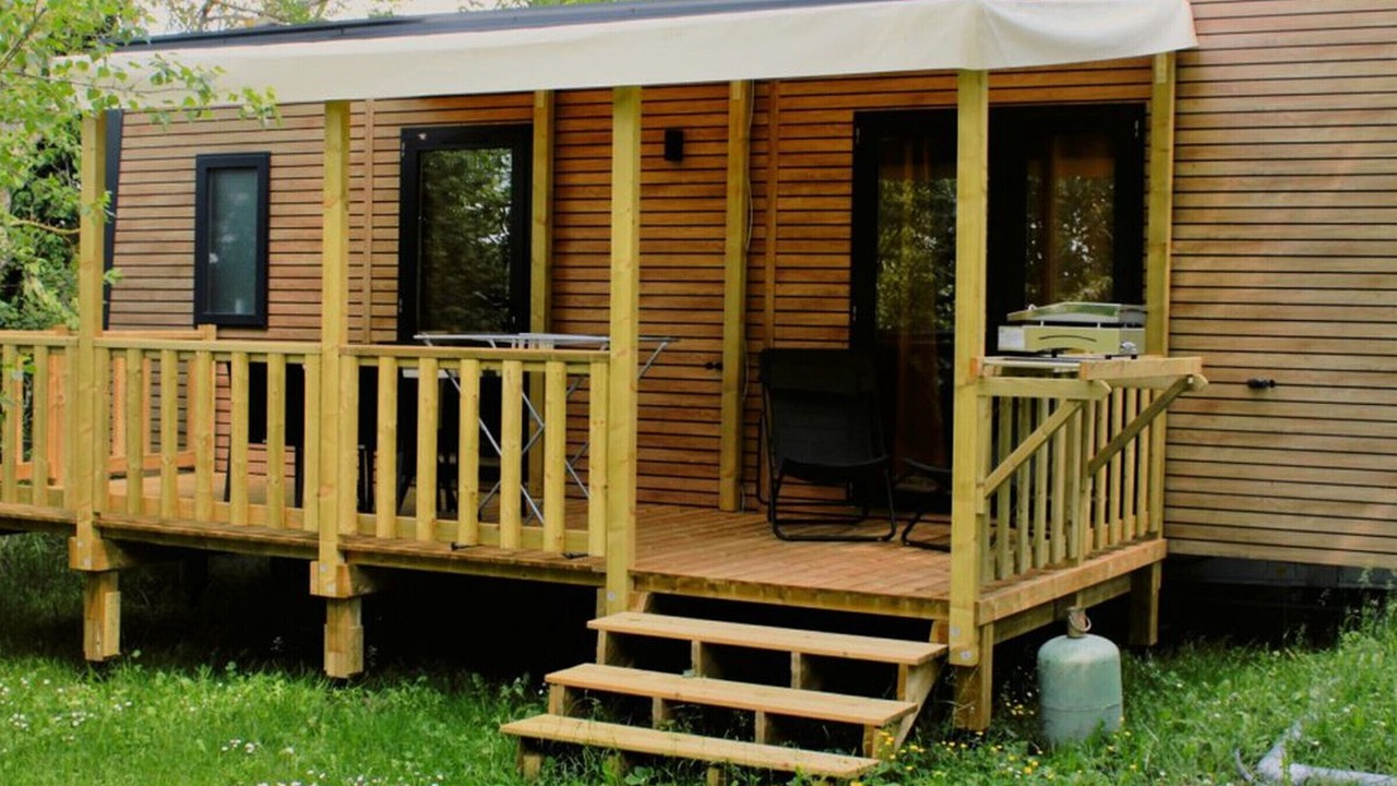 Photo of Patio Balcony in Le Grand Serre
