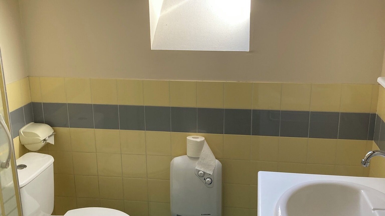 Photo of Bathroom in Castelnau-de-Mandailles