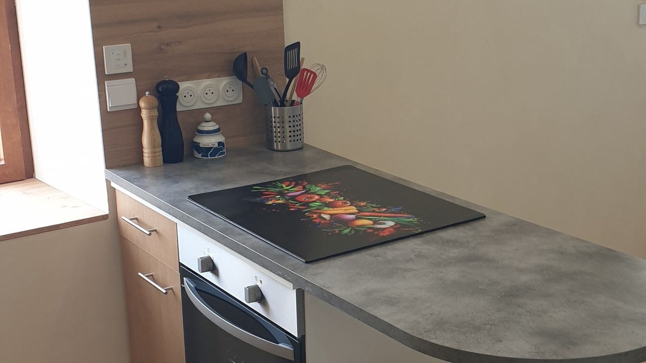 Photo of Kitchen in Saint-Julien-Labrousse