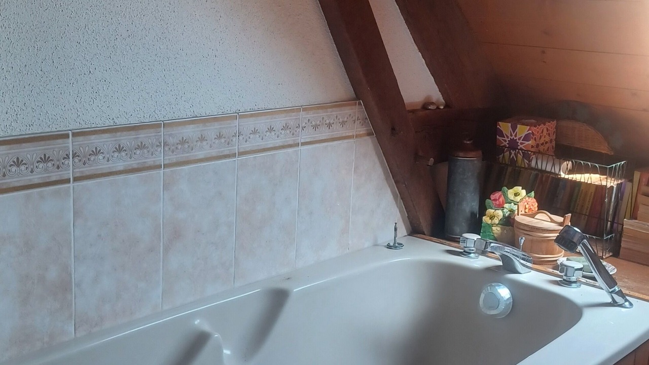 Photo of Bathroom in Saint Usuge