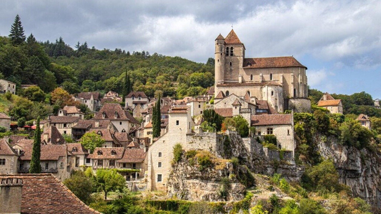 Photo of Others in Montfaucon