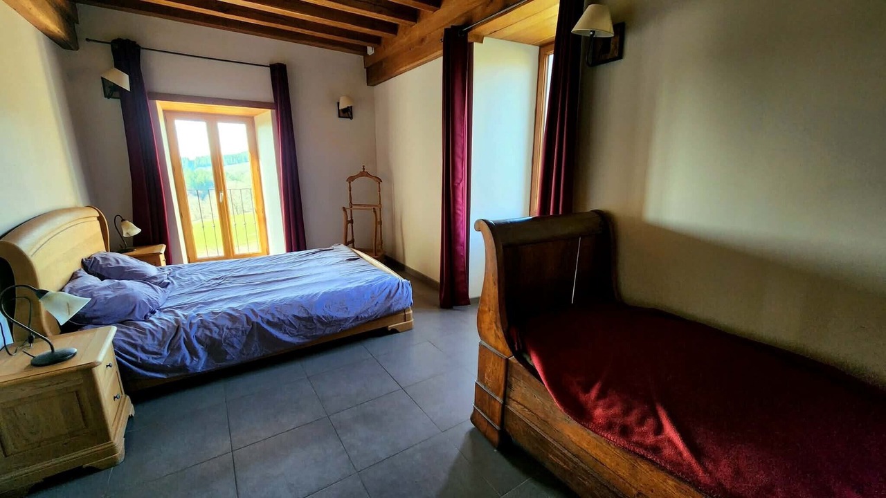 Photo of Bedroom in Lormes