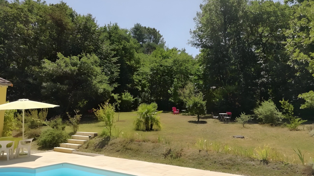 Photo of Outdoor in Le Poet-Laval
