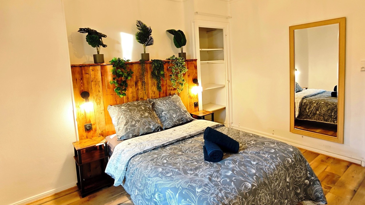Photo of Bedroom in Aix-les-Bains