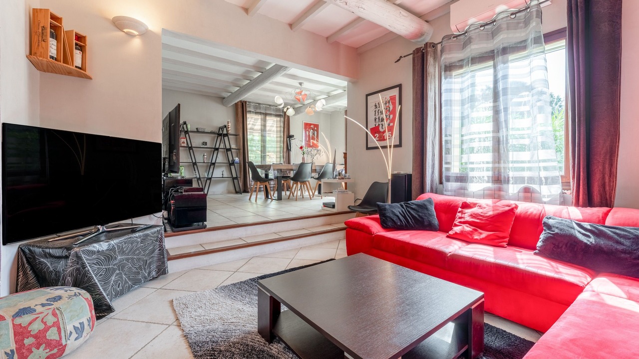 Photo of Livingroom in Mazan