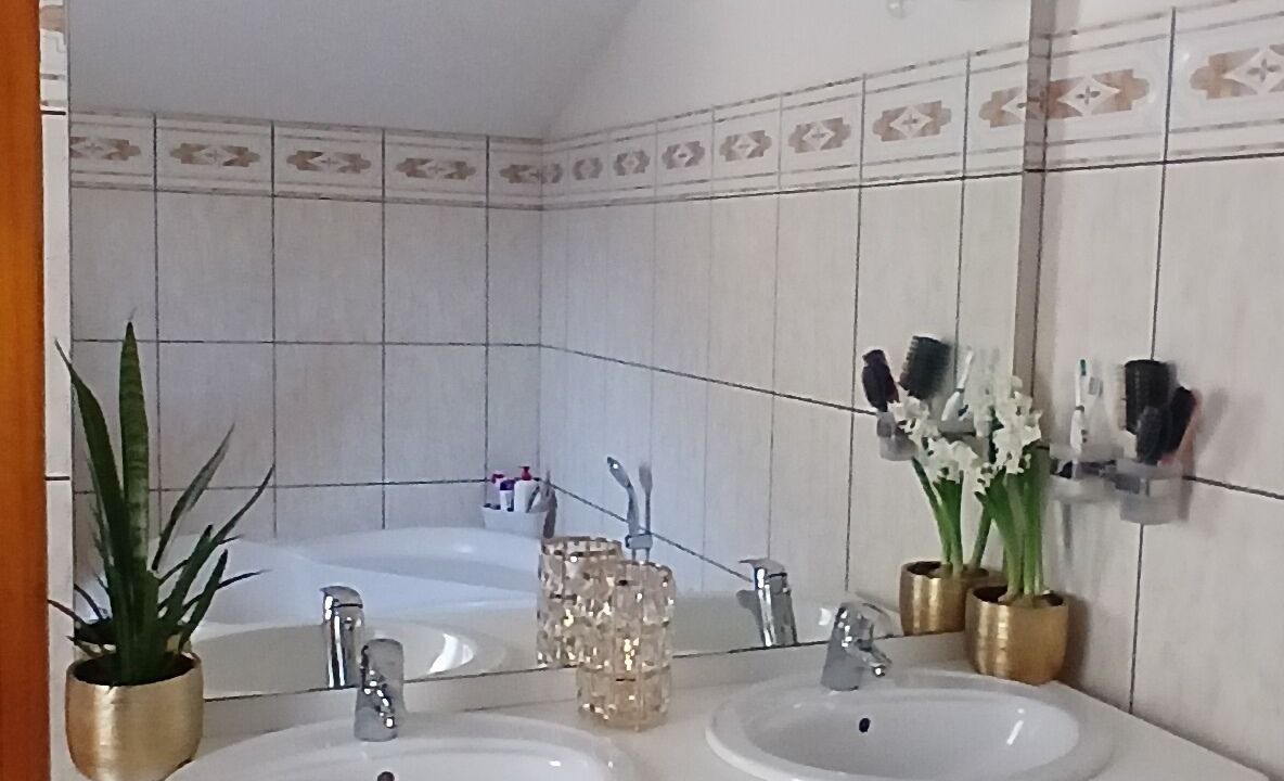 Photo of Bathroom in Saint-Paul-de-Varces