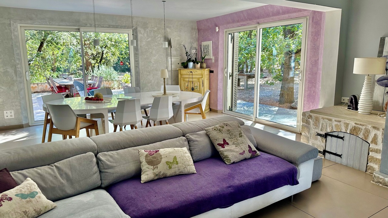 Photo of Livingroom in Mazan