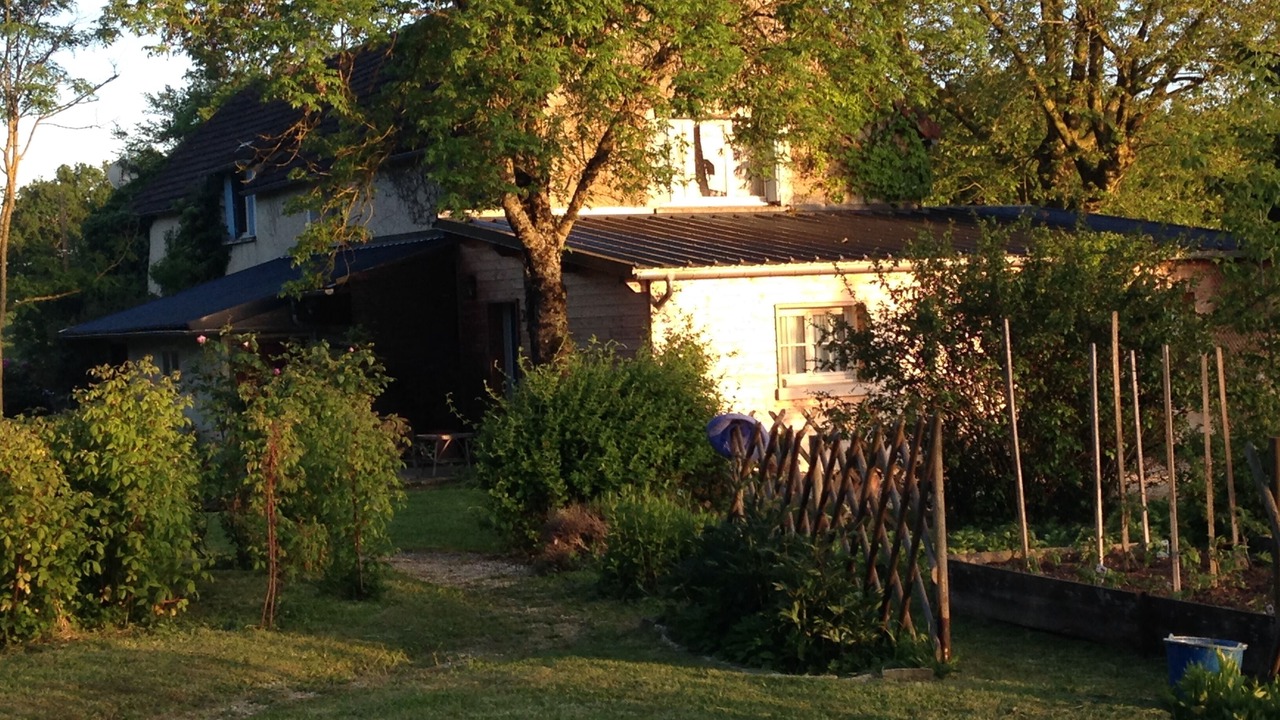 Photo of Outdoor in Andryes