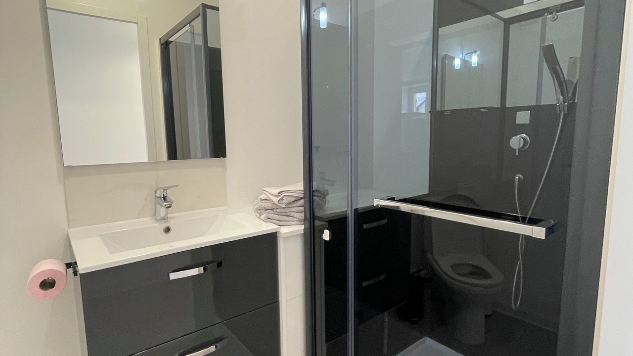 Photo of Bathroom in Premery