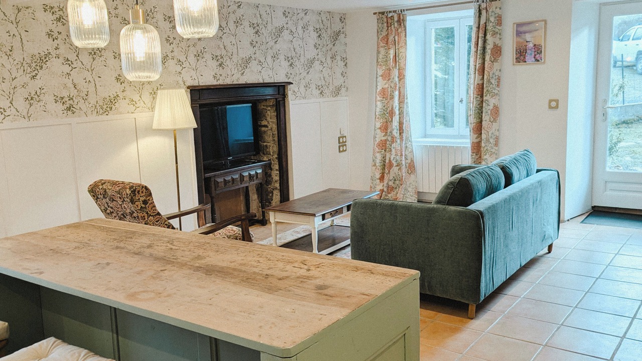 Photo of Livingroom in Mazet-Saint-Voy