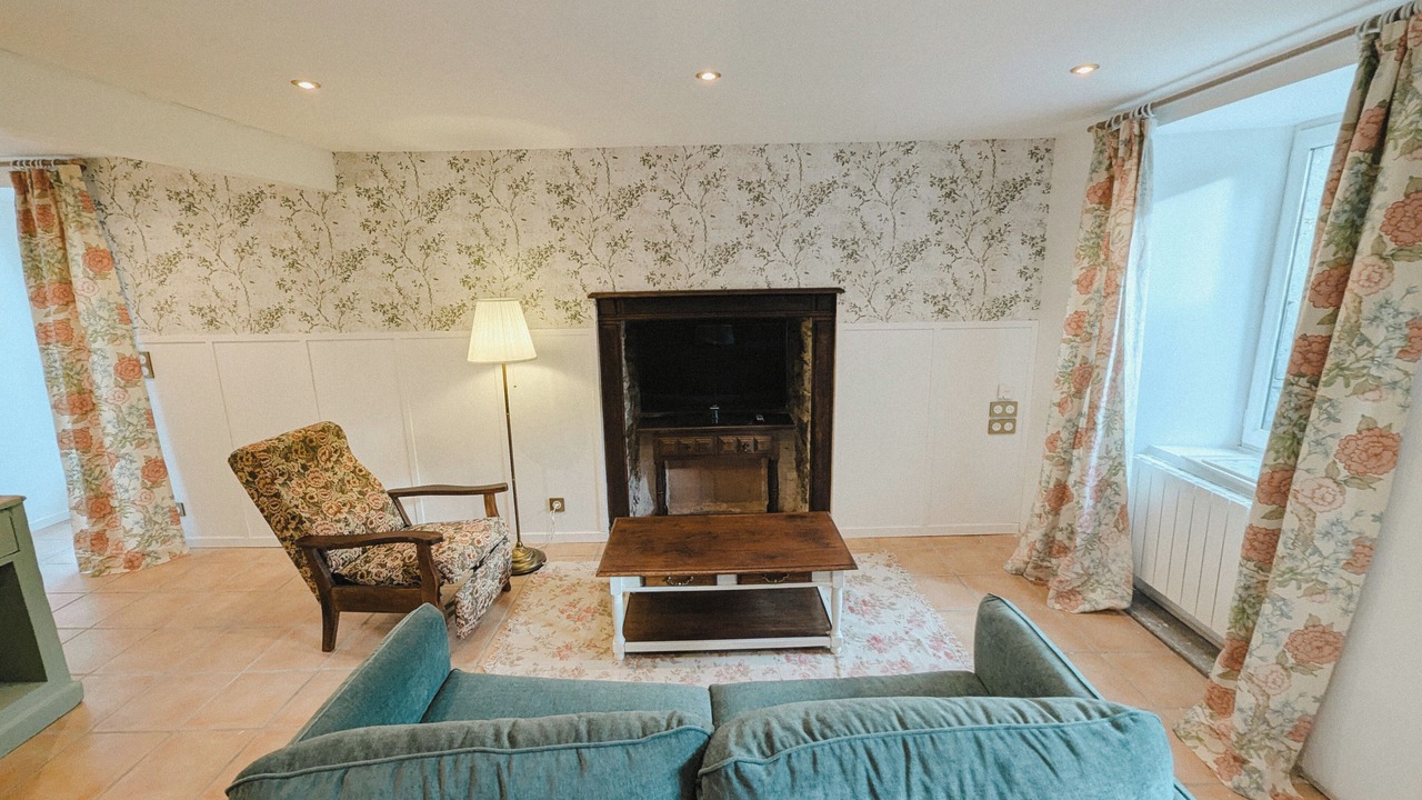 Photo of Livingroom in Mazet-Saint-Voy