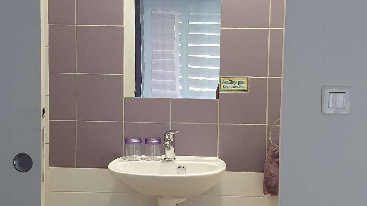 Photo of Bathroom in Roussas