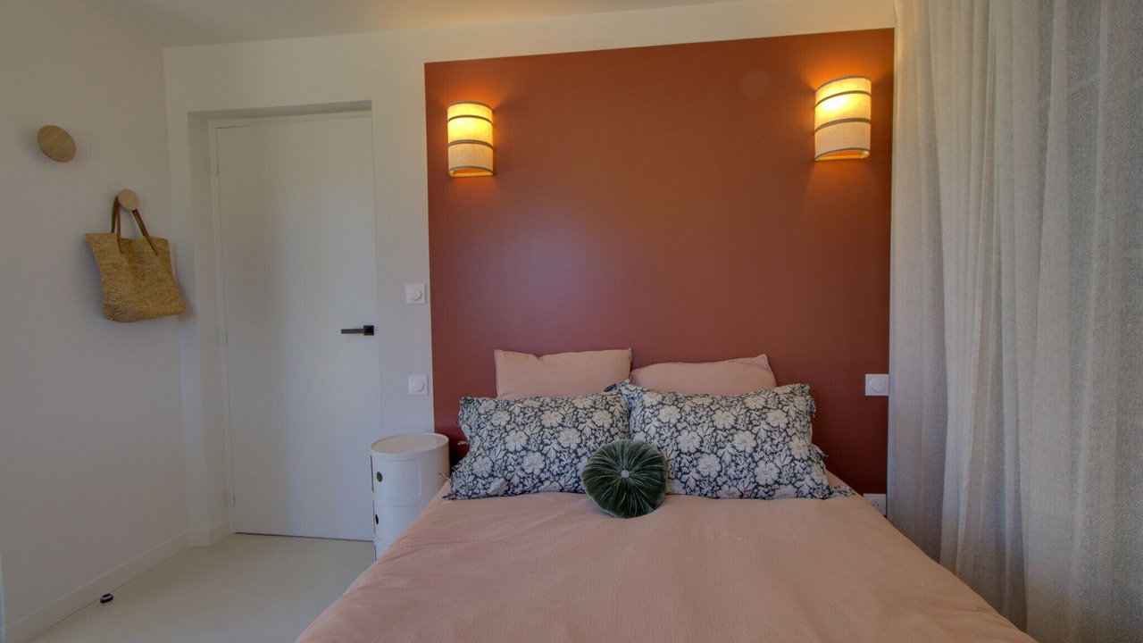 Photo of Bedroom in Saint-Restitut