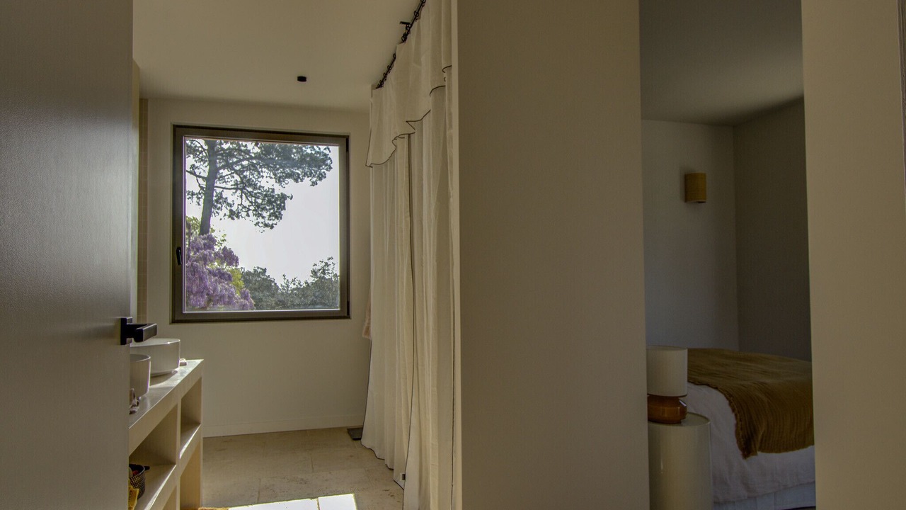 Photo of Bedroom in Saint-Restitut