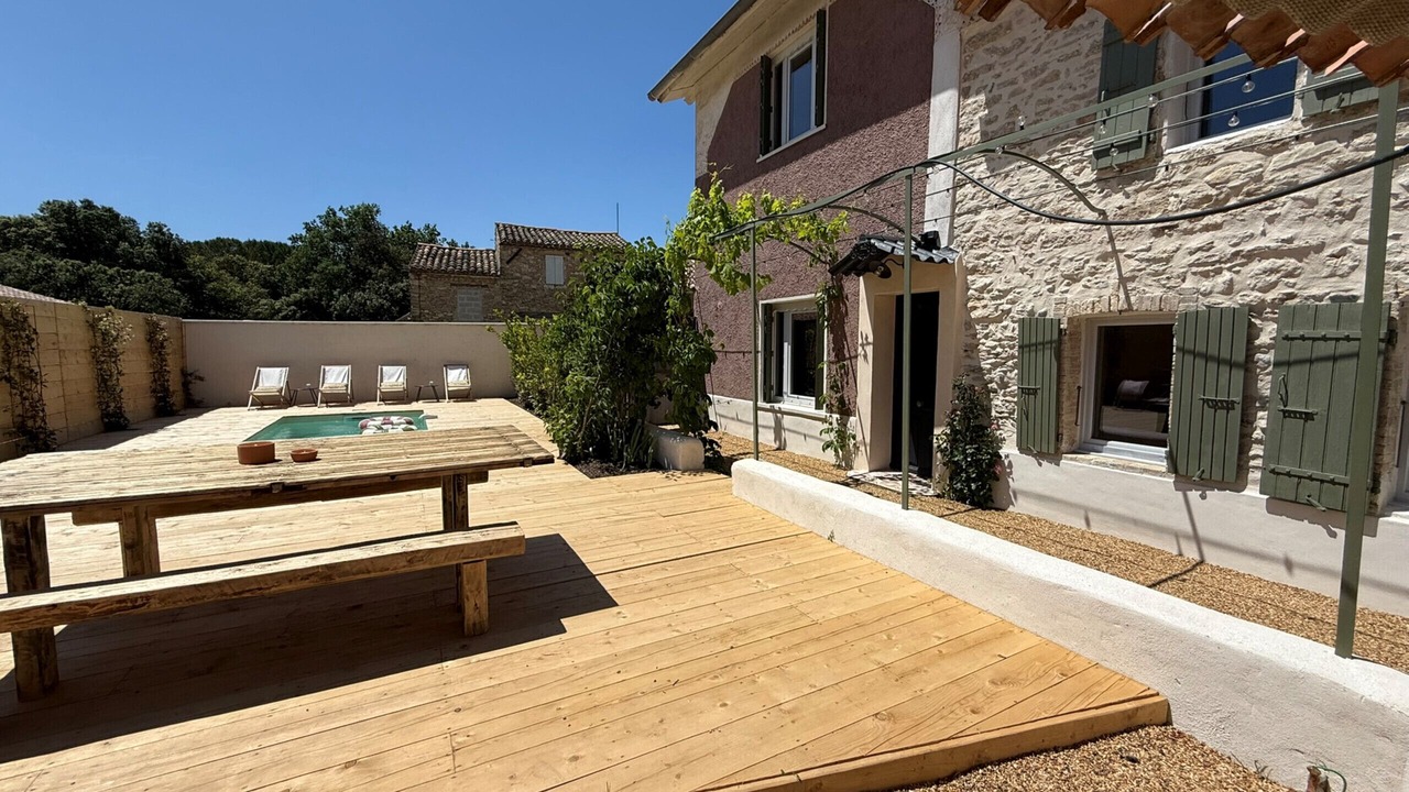 Photo of Outdoor in Entrechaux