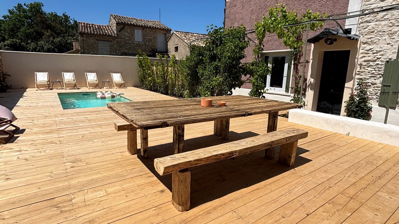 Photo of Outdoor in Entrechaux
