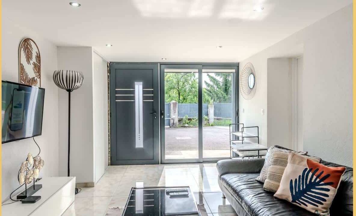 Photo of Livingroom in Vetraz-Monthoux
