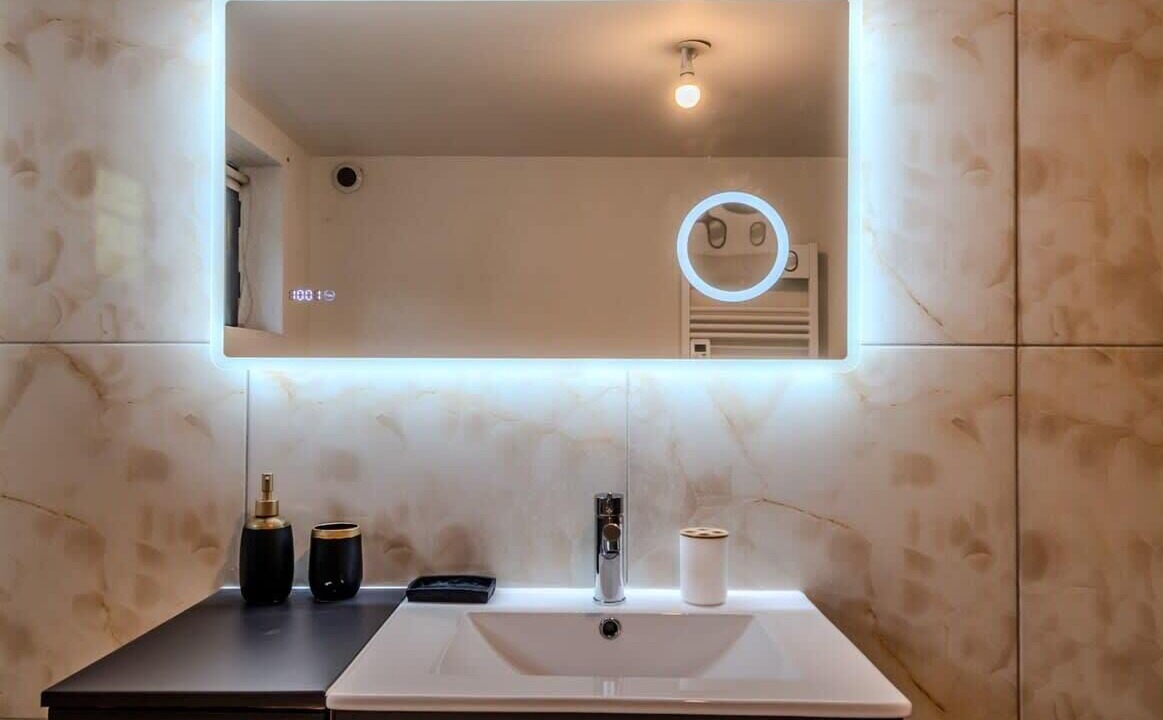 Photo of Bathroom in Vetraz-Monthoux