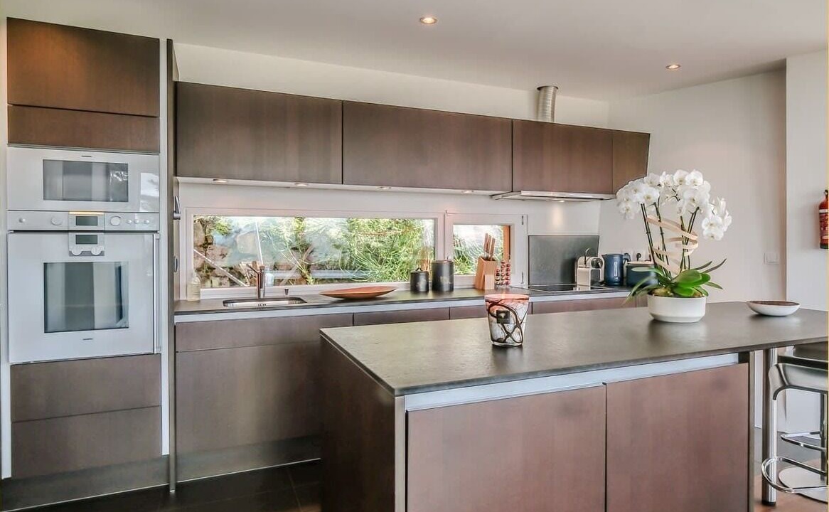 Photo of Kitchen in Cranves-Sales