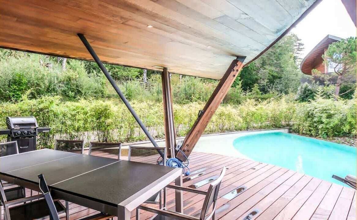 Photo of Outdoor in Cranves-Sales
