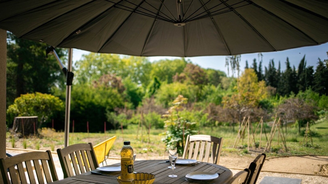 Photo of Outdoor in Charmes-sur-Rhone