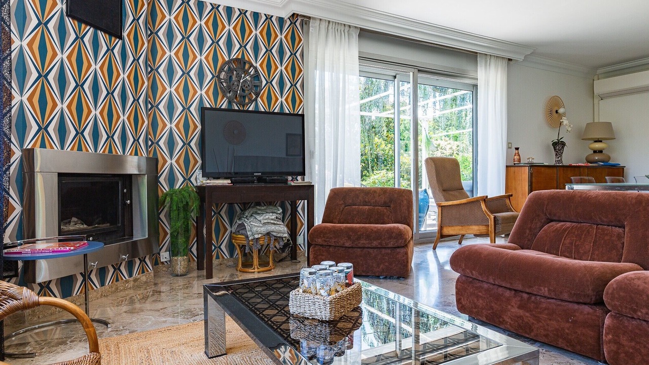 Photo of Livingroom in Charmes-sur-Rhone