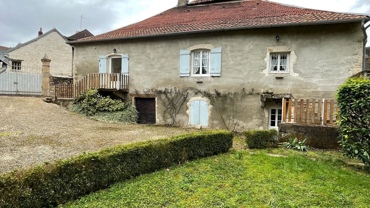 Photo of Outdoor in Charcenne