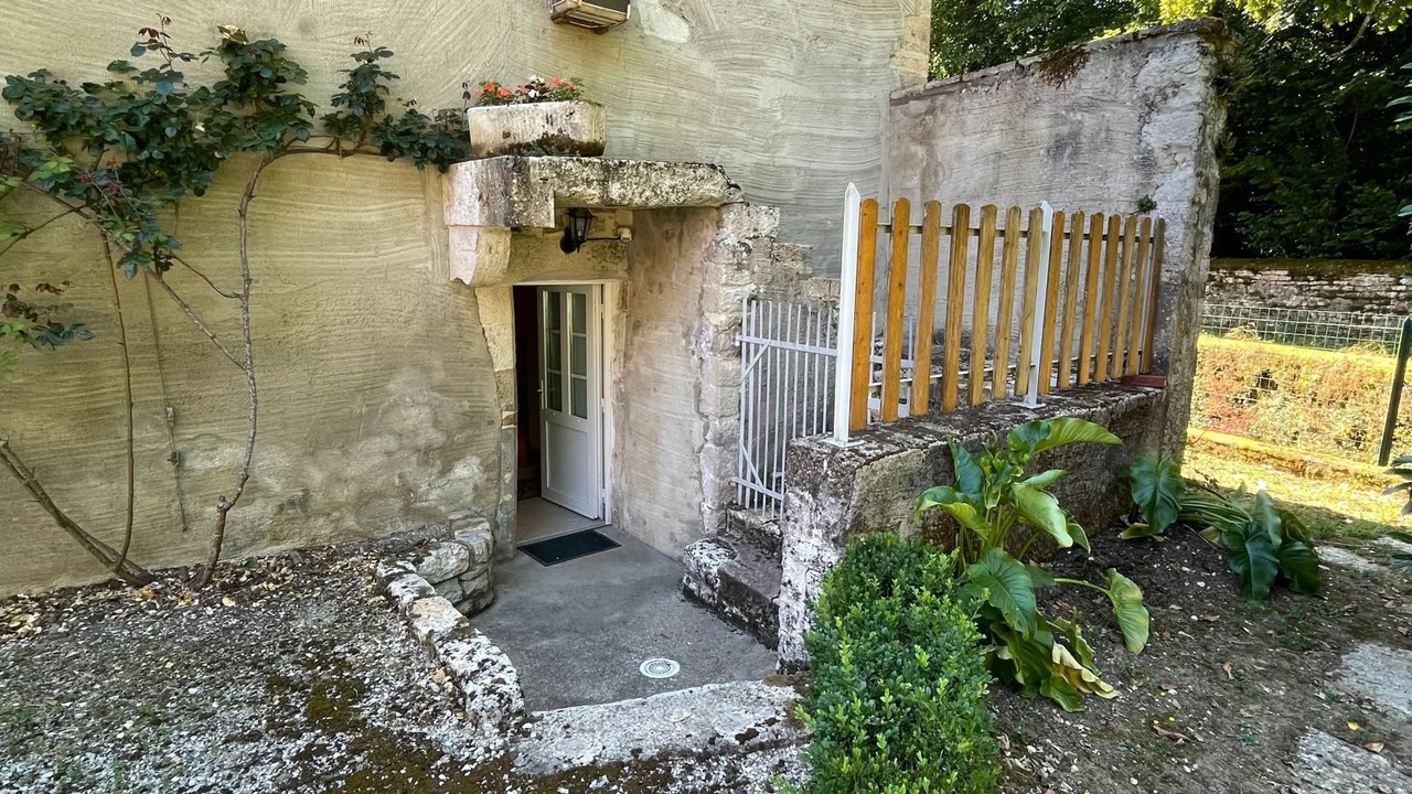 Photo of Others in Charcenne