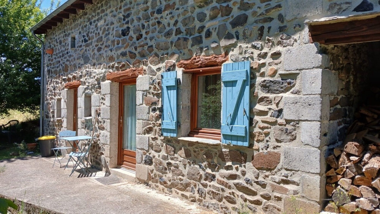 Photo of Outdoor in Beaulieu