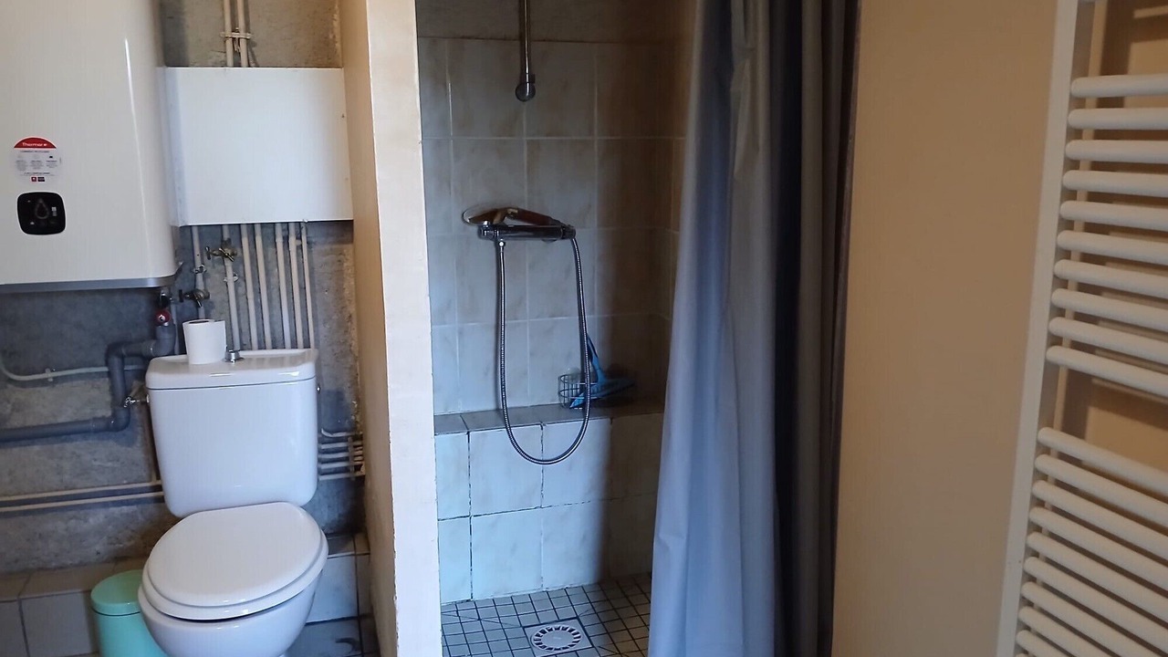 Photo of Bathroom in Beaulieu