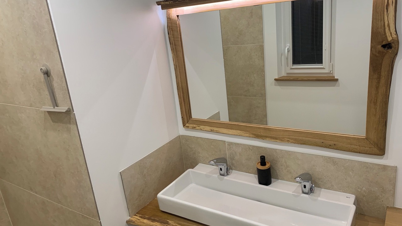 Photo of Bathroom in Gilly-sur-Loire