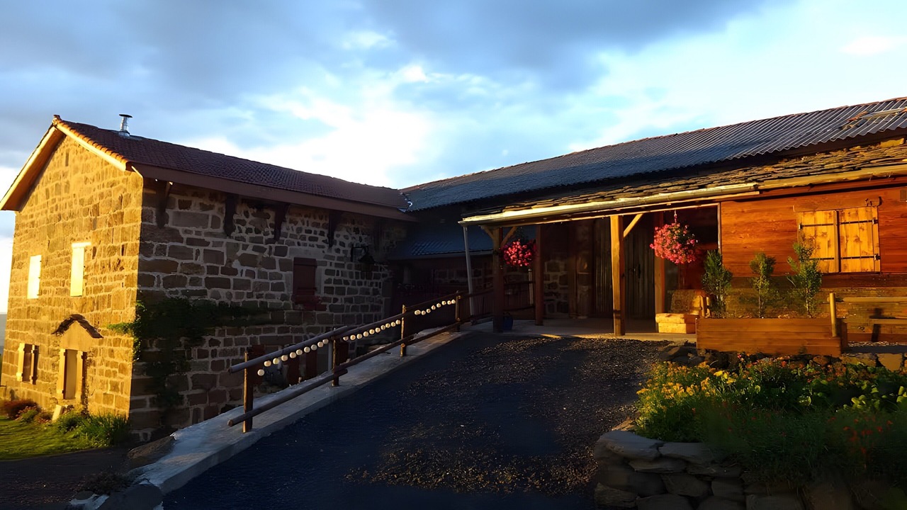 Photo of Outdoor in Lafarre