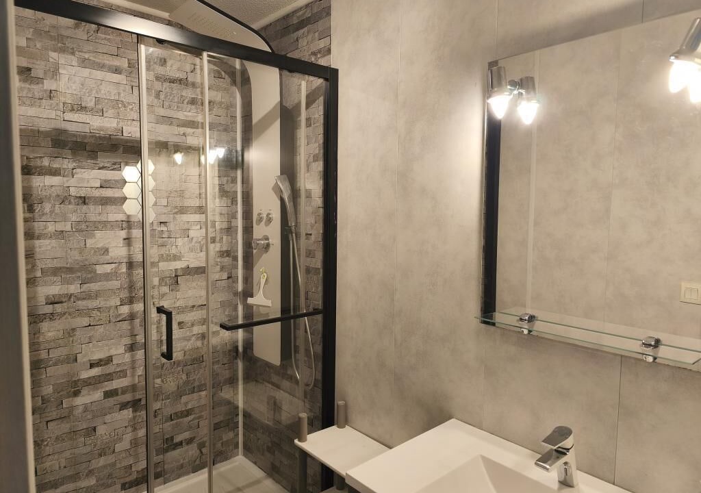 Photo of Bathroom in Montelimar